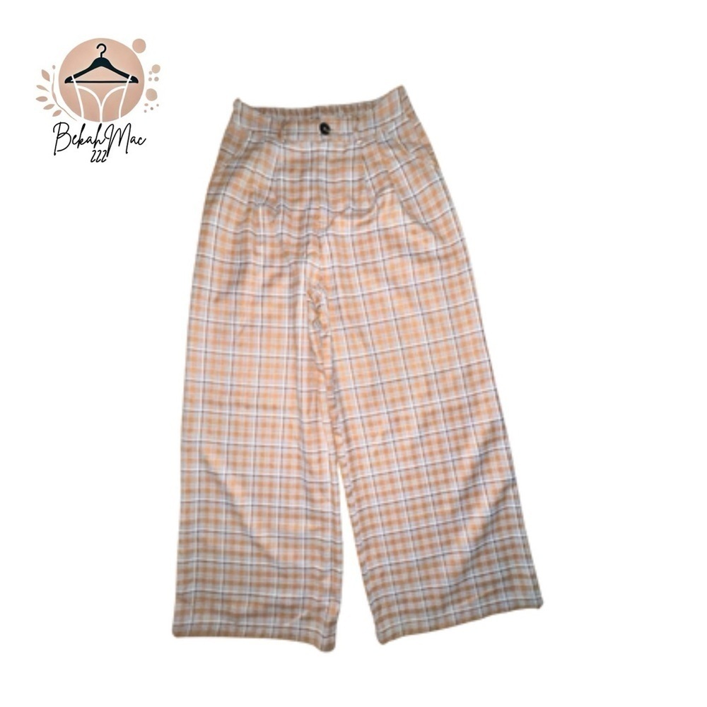 Listicle Women’s Plaid High-Waist Wide-Leg Pants in Beige/White - Size M